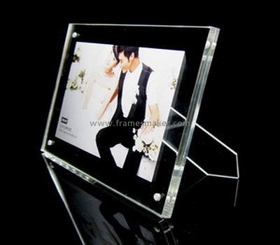 Classic plastic photo frame with strut AP-020